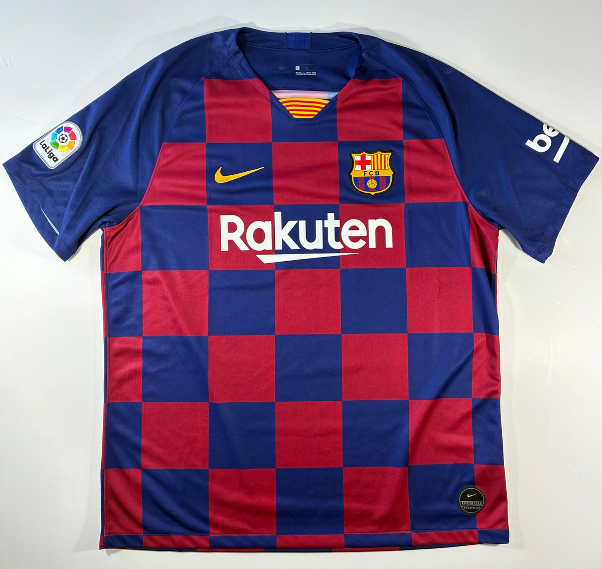 2019/20 FC Barcelona Lionel Messi #10 XL home jersey front with LaLiga patch