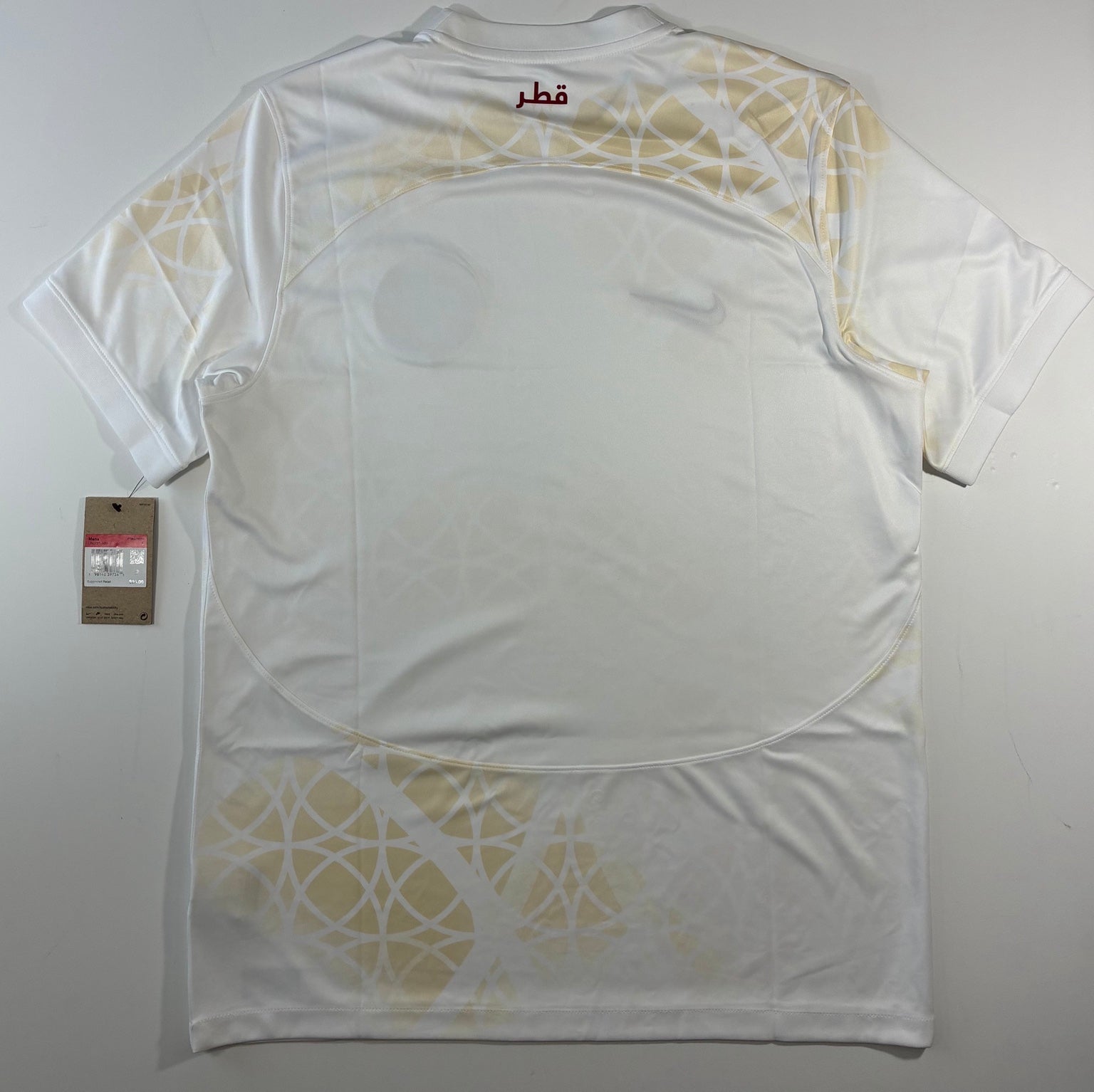 Qatar 2022 away Nike football shirt BNWT size Large back