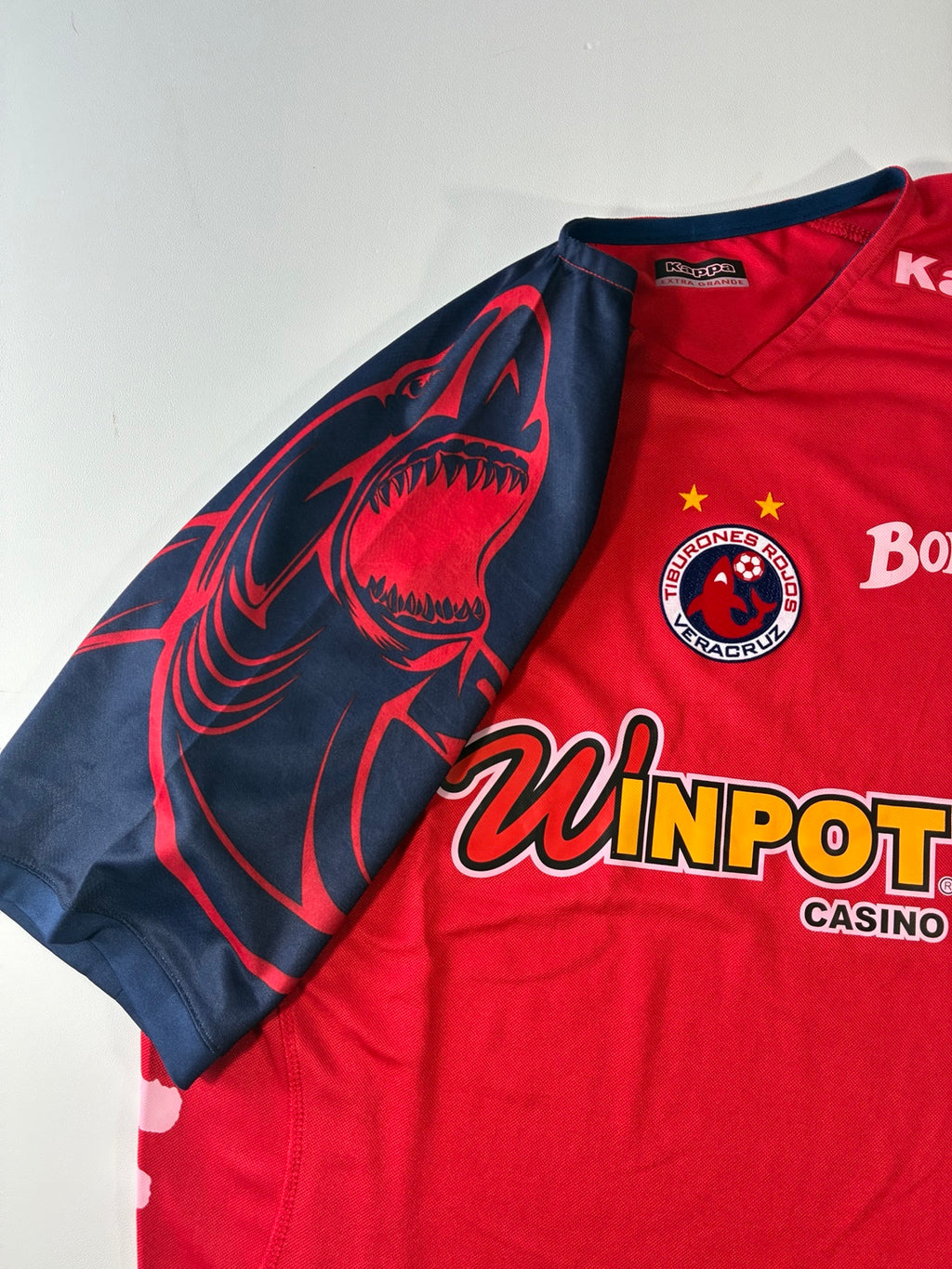 Tiburones Rojos de Veracruz 2013-14 Kappa home jersey shark sleeve and crest detail